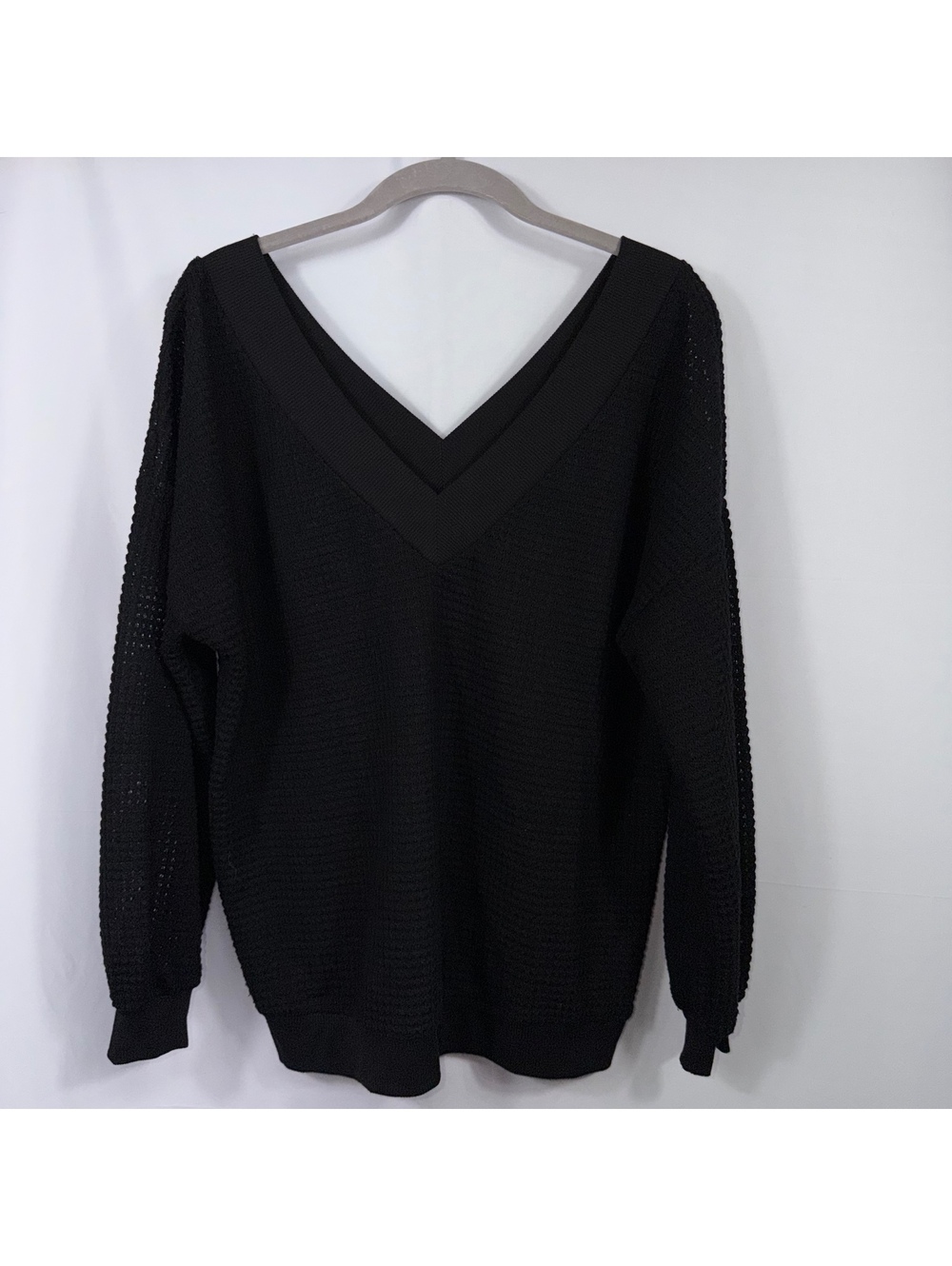 Adreamly Black V-Neck Open Knit Sweater Small